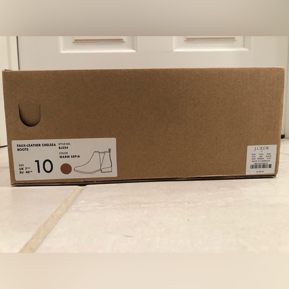 JCrew Chelsea Boots - Picture 4 of 4